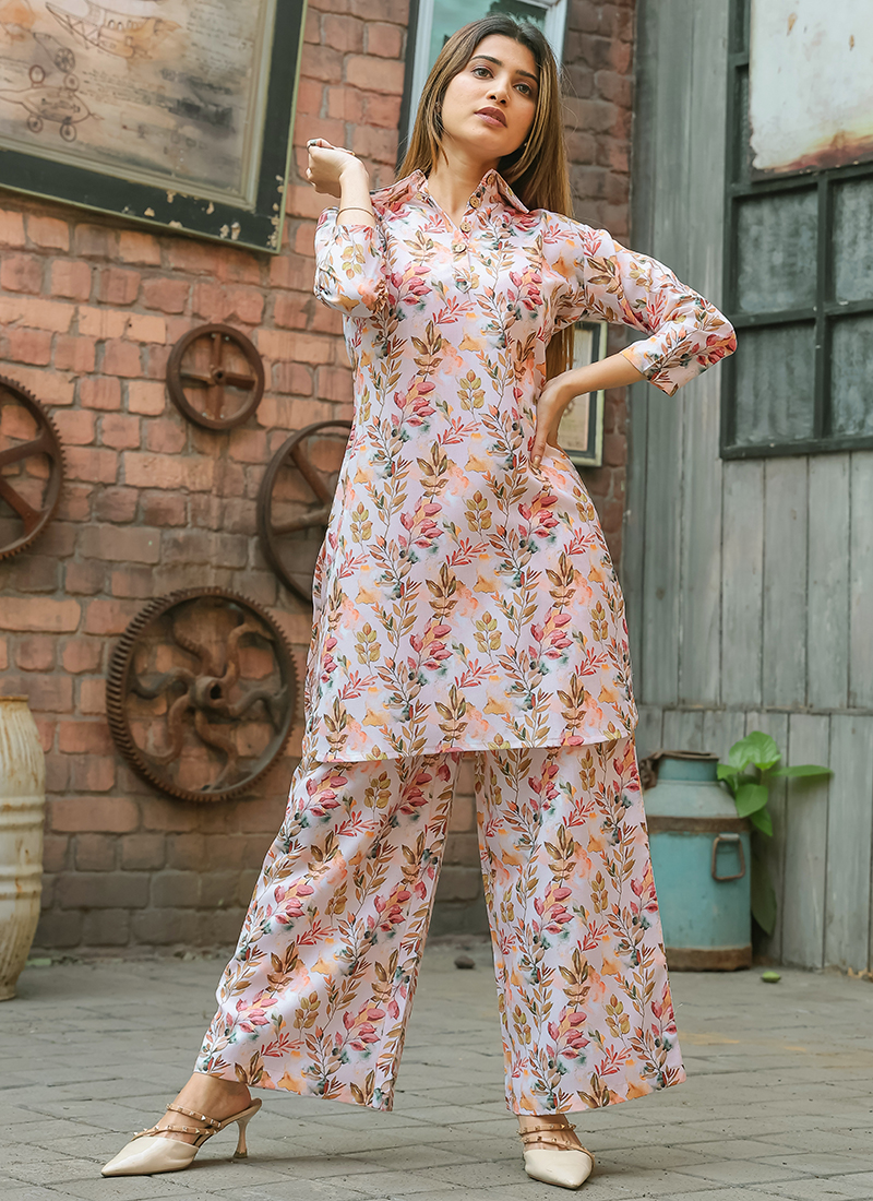 Women ethnic fashion